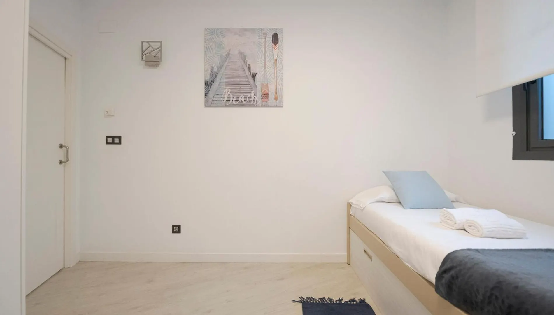Apartamento Con Garaje Gratis En Gros, Donostia-San Sebastian Apartment