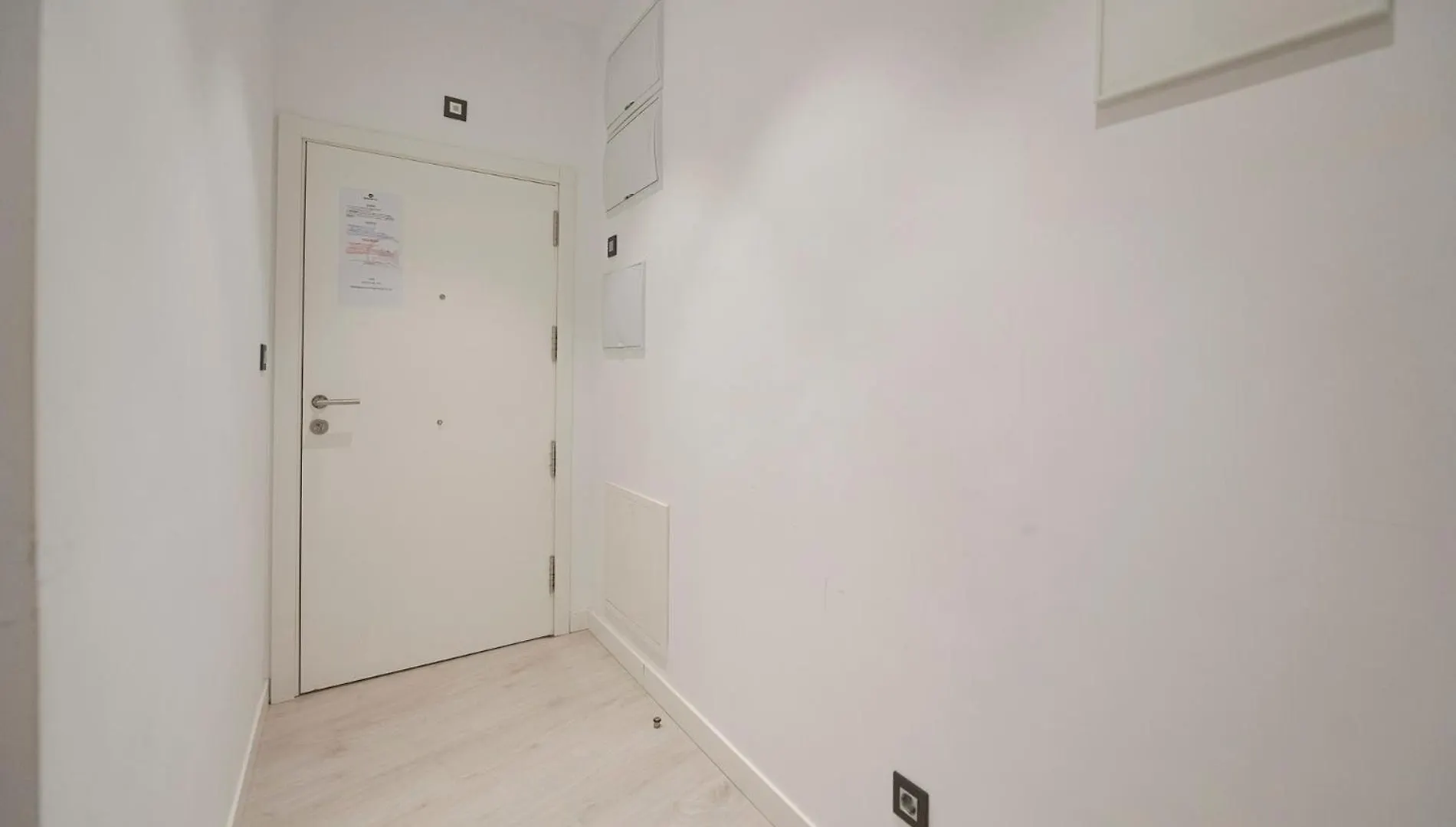 Apartamento Con Garaje Gratis En Gros, Donostia-San Sebastian Spain