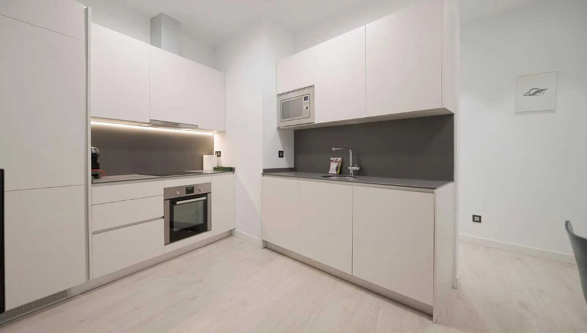 Apartamento Con Garaje Gratis En Gros, Donostia-San Sebastian