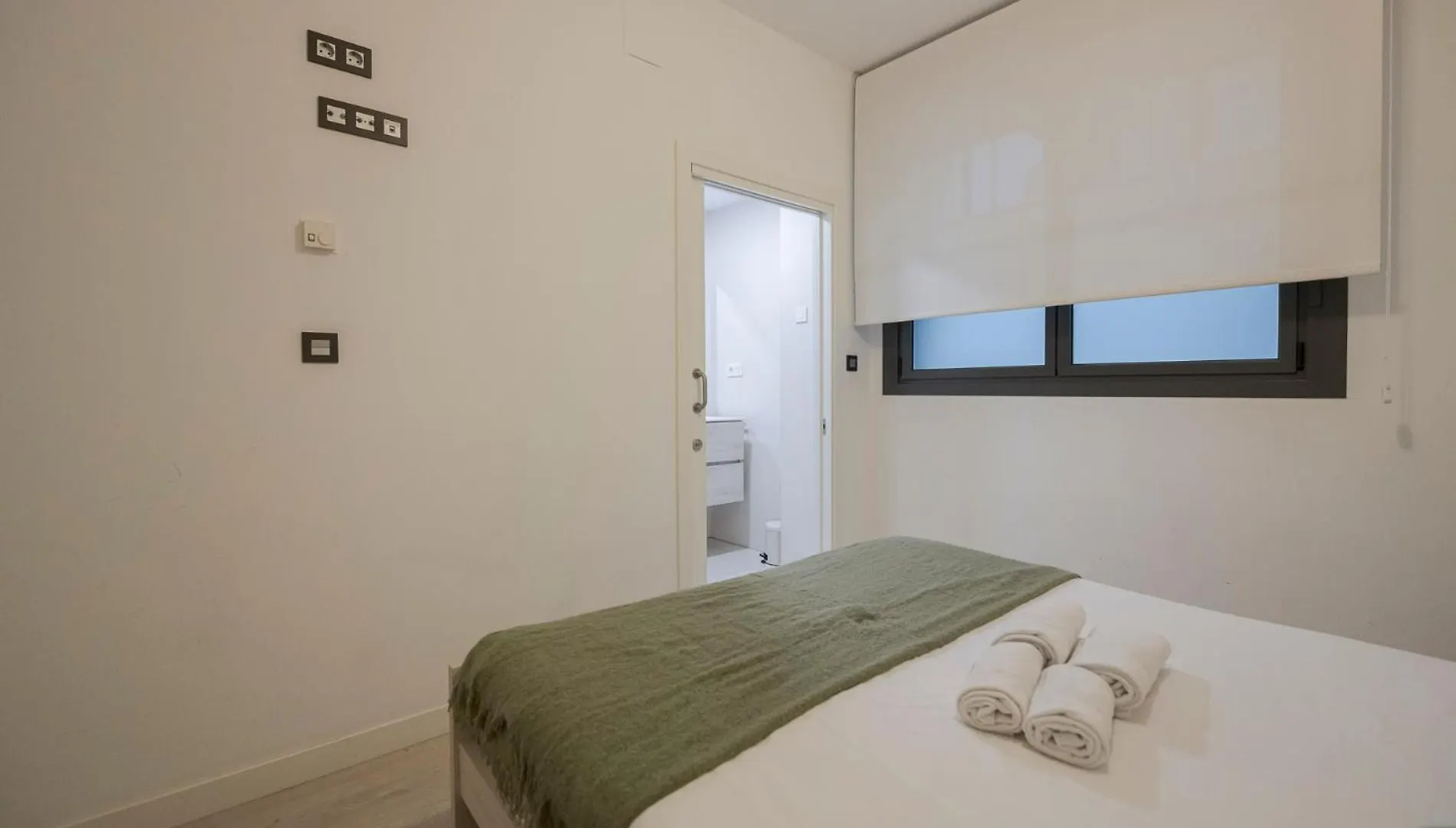 Apartment Apartamento Con Garaje Gratis En Gros, Donostia-San Sebastian